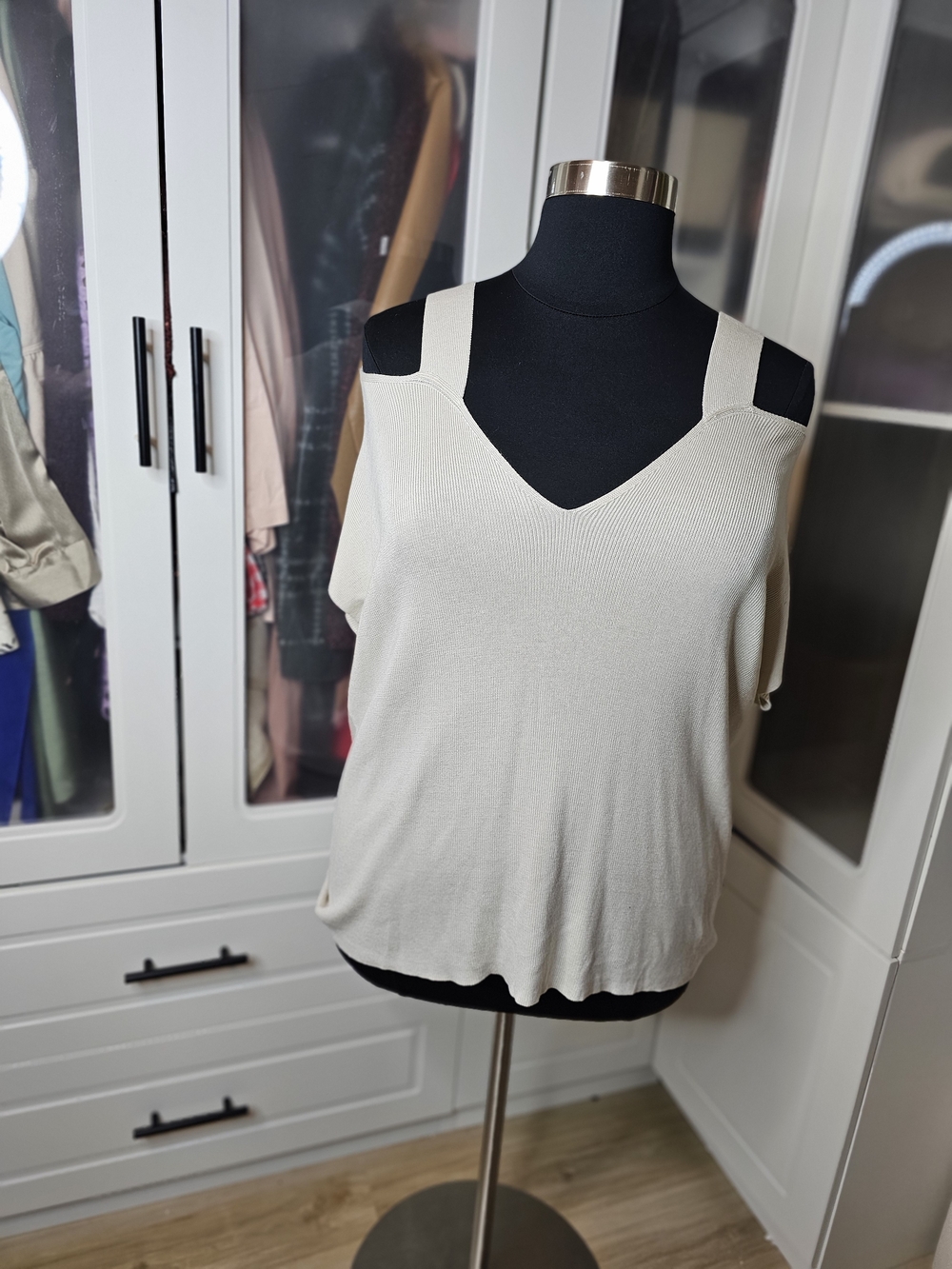 Eileen Fisher Cream Cold-Shoulder Knit Sweater - Picture 2 of 6